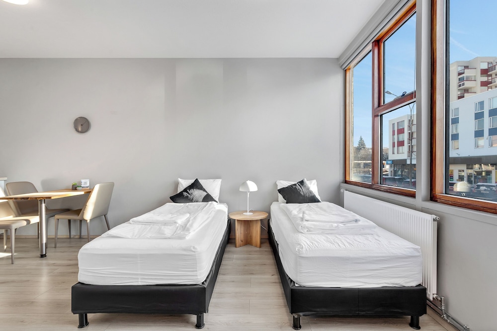 Studio, Multiple Beds - Three Adults - Photo 22