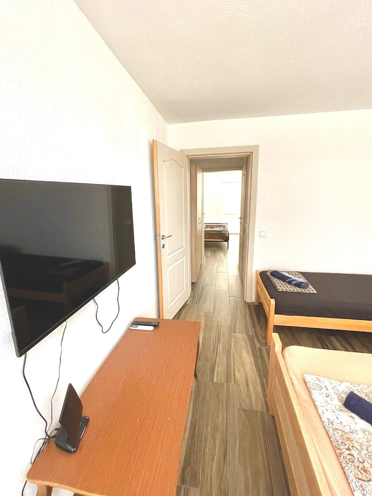 Classic Apartment, Sea View photo 3