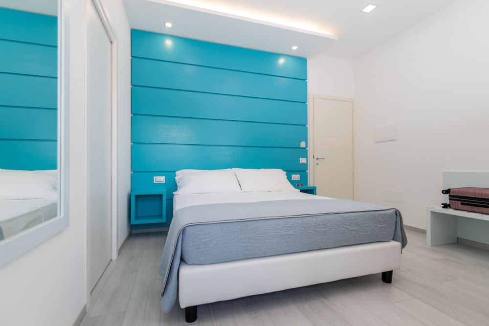 Deluxe Double Room, Garden View (Bagno con finestra)