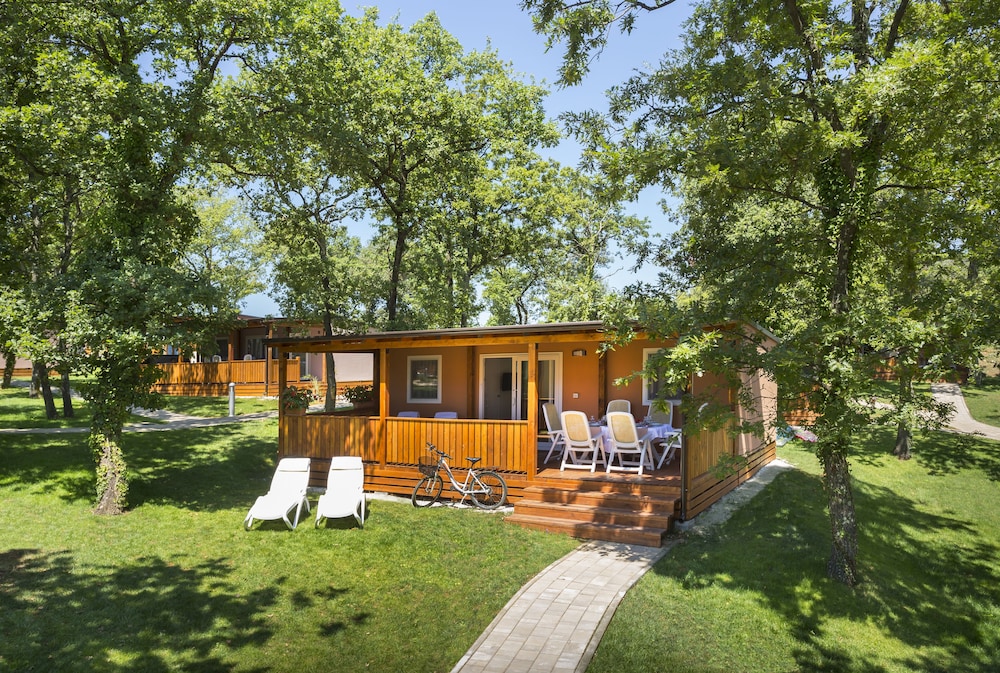 Family Mobile Home,  Terrace photo 1