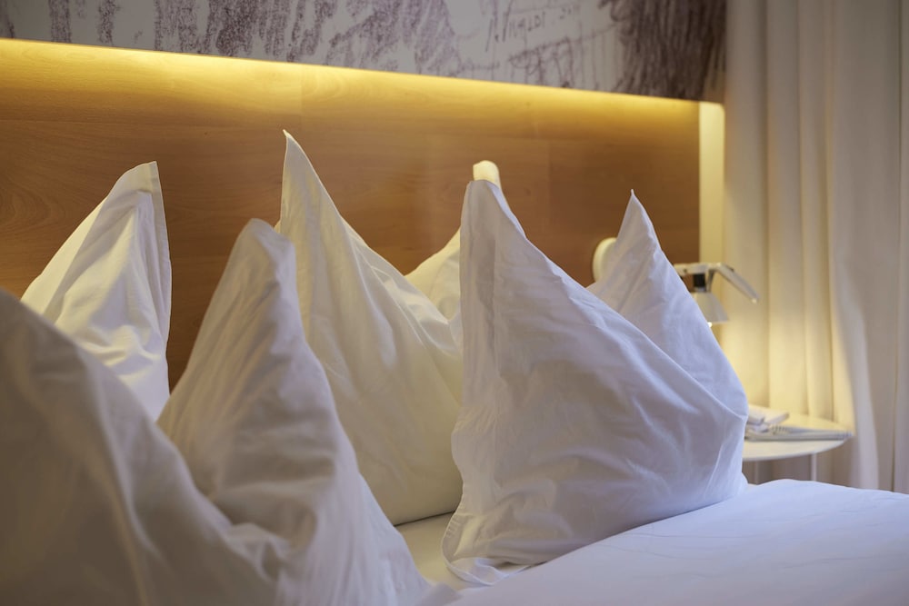 Standard Double Room - Photo 4