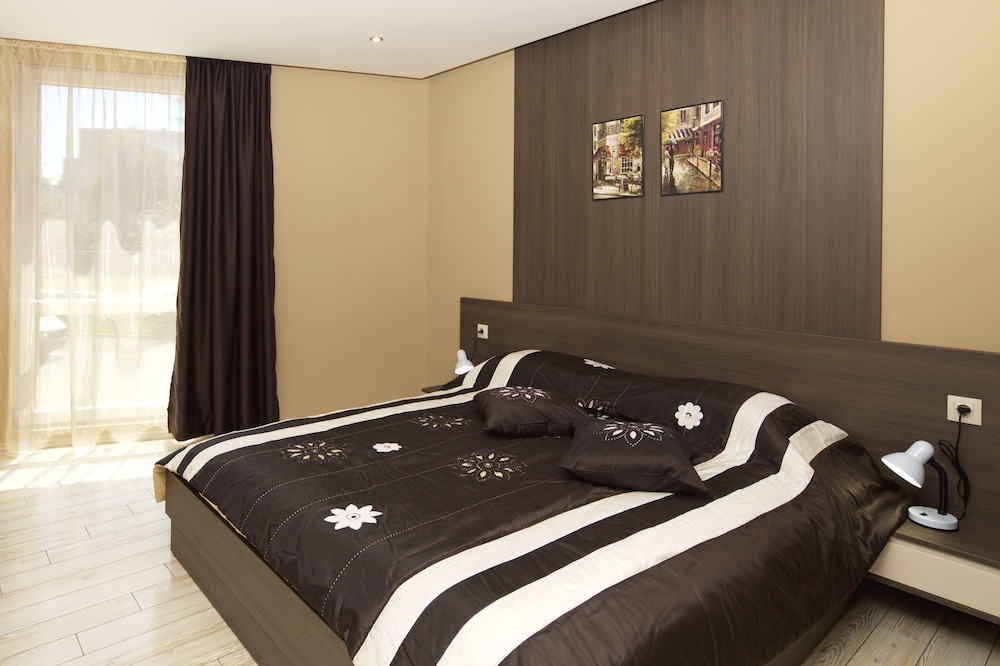 Suite, 1 Bedroom, Garden View photo 1