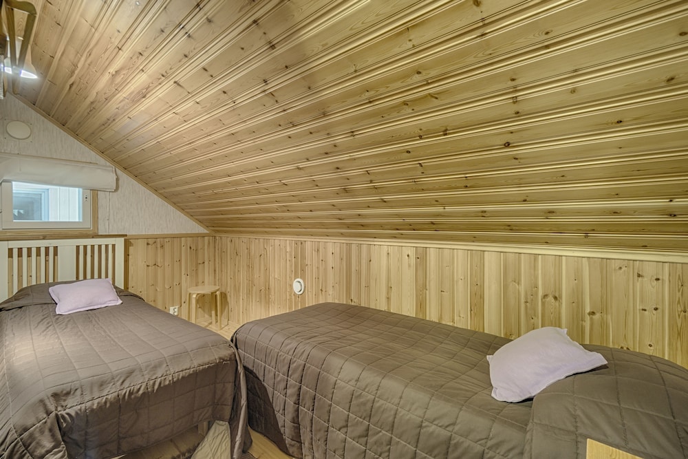 Family Cabin photo 3