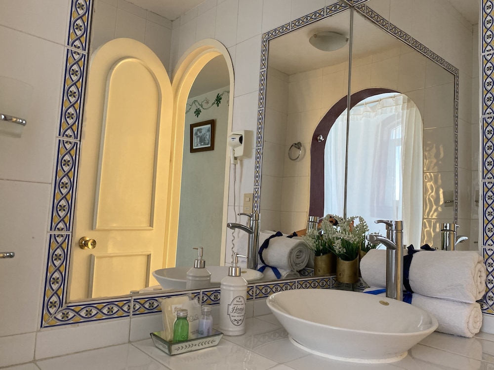 Presidential Studio Suite photo 3