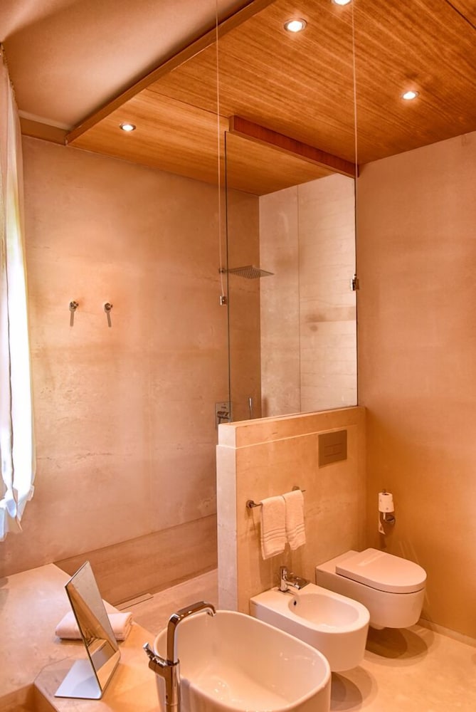 Apartment, 1 Bedroom, Annex Building - Photo 6
