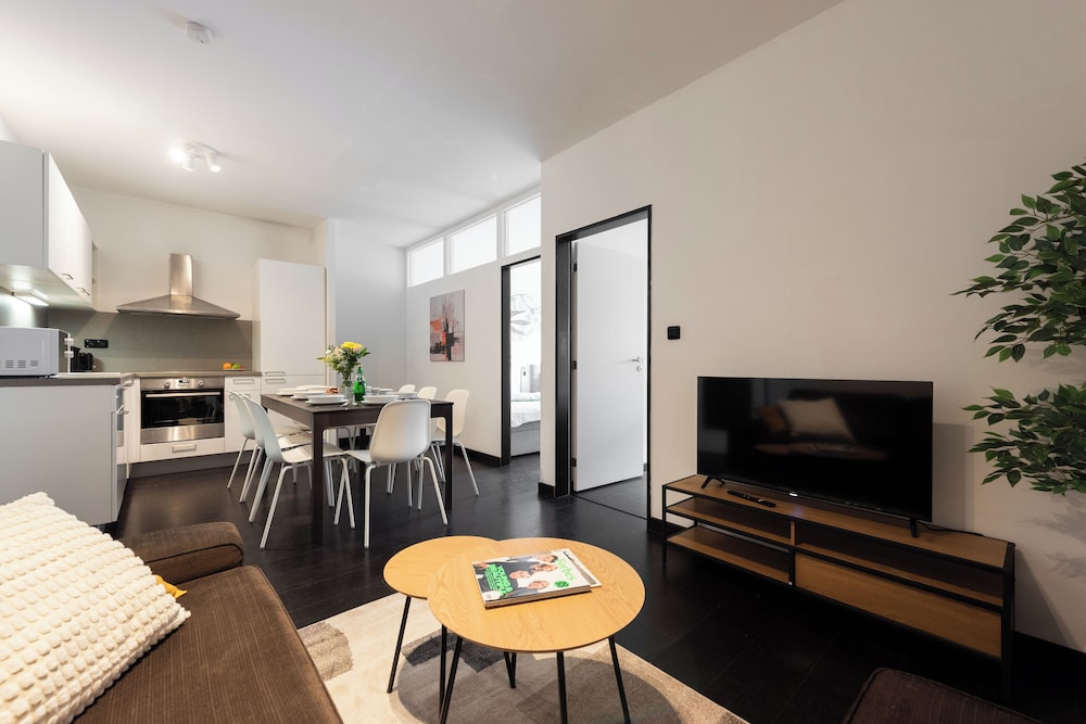 Family Apartment, Balcony