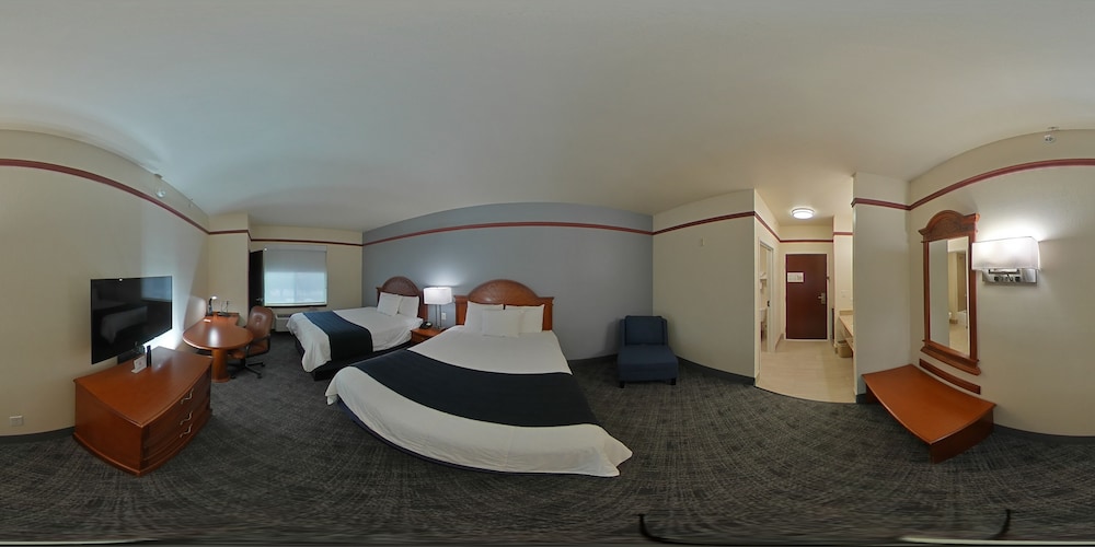 Superior Suite, 1 King Bed with Sofa bed, Accessible photo 3