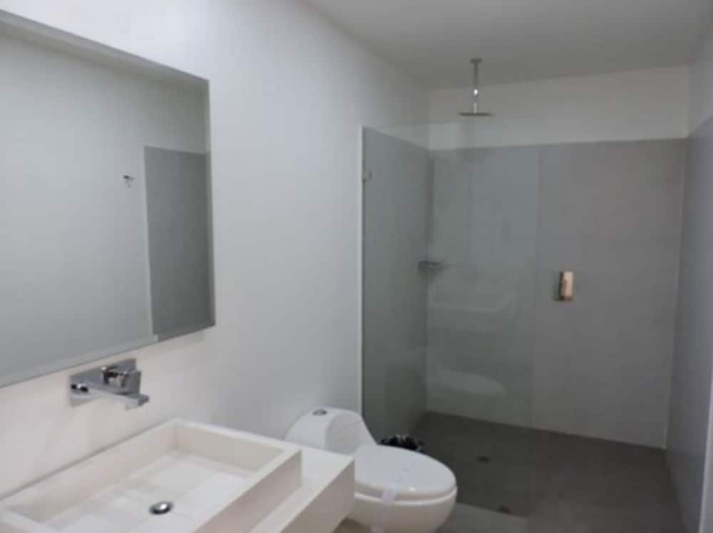 Junior Suite, 1 King Bed, Balcony photo 2