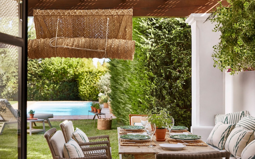 Villa, 4 Bedrooms, Private Pool (EL Cortijo) thumbnail 5