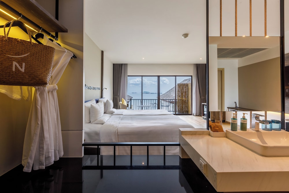 Koh Si Chang Seaview Premier Villa - Two Single beds - Photo 1