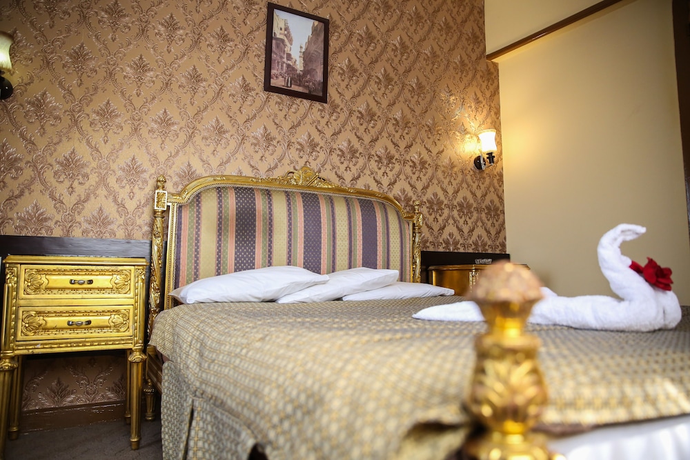 Suite photo 1