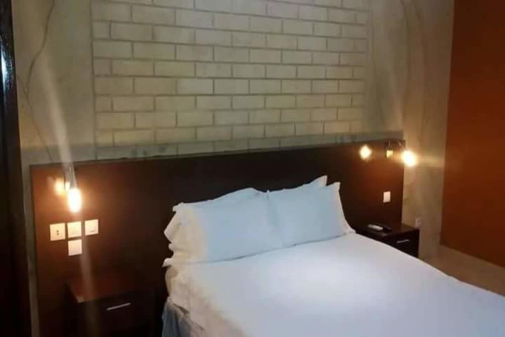 Standard Double Room photo 2