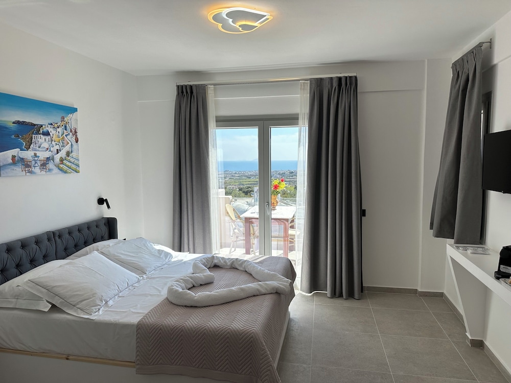 Deluxe Suite, Balcony, Sea View