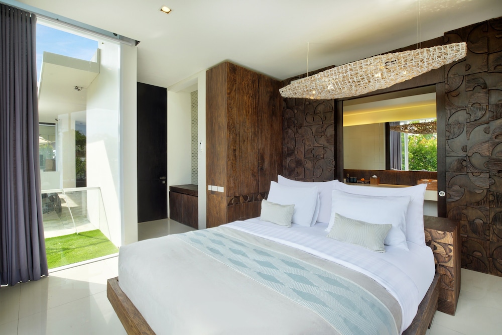 Seminyak Suite Double - Photo 3