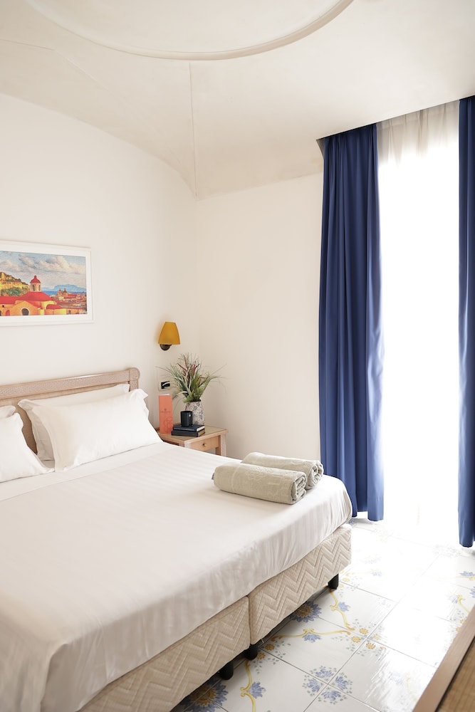 Comfort Double or Twin Room photo 1