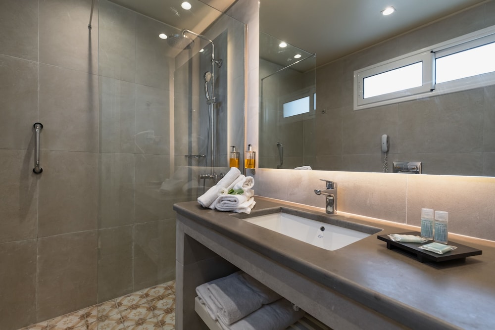 Superior Double or Twin Room, Garden View - Photo 4