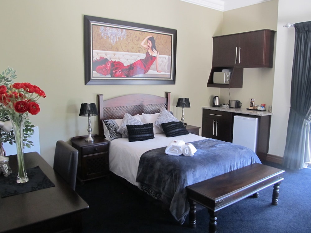 Royal En-suite 6 photo 1