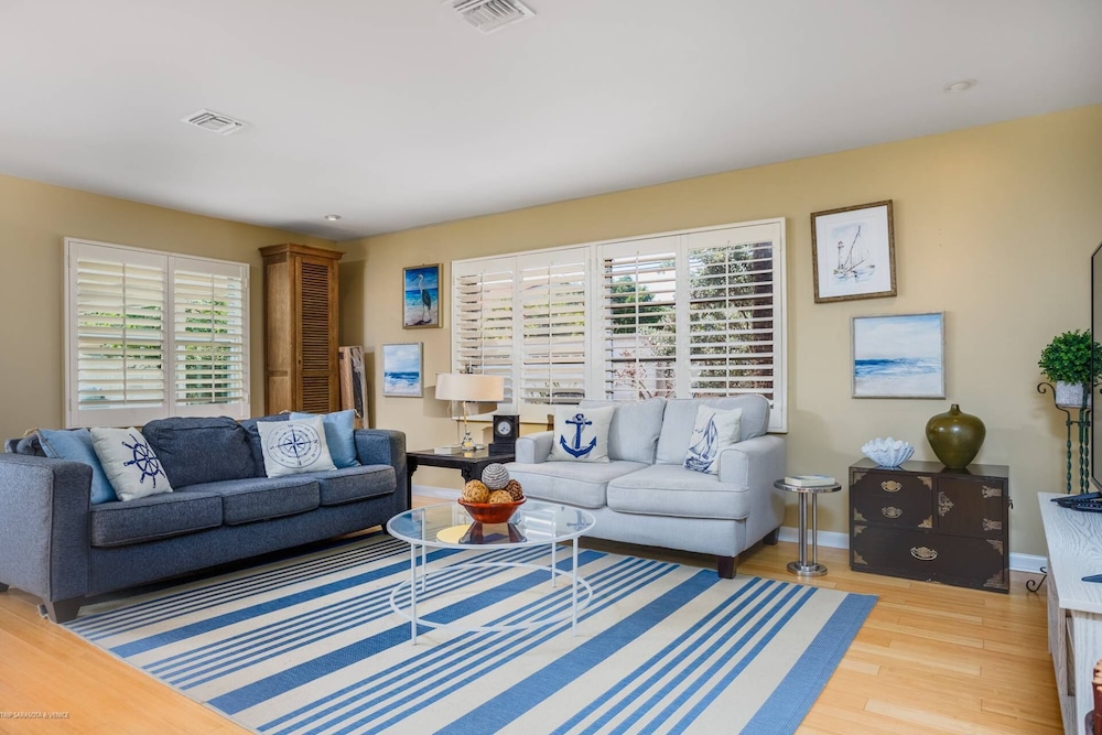 Condo (Moonmist Villa On Siesta Key) photo 1