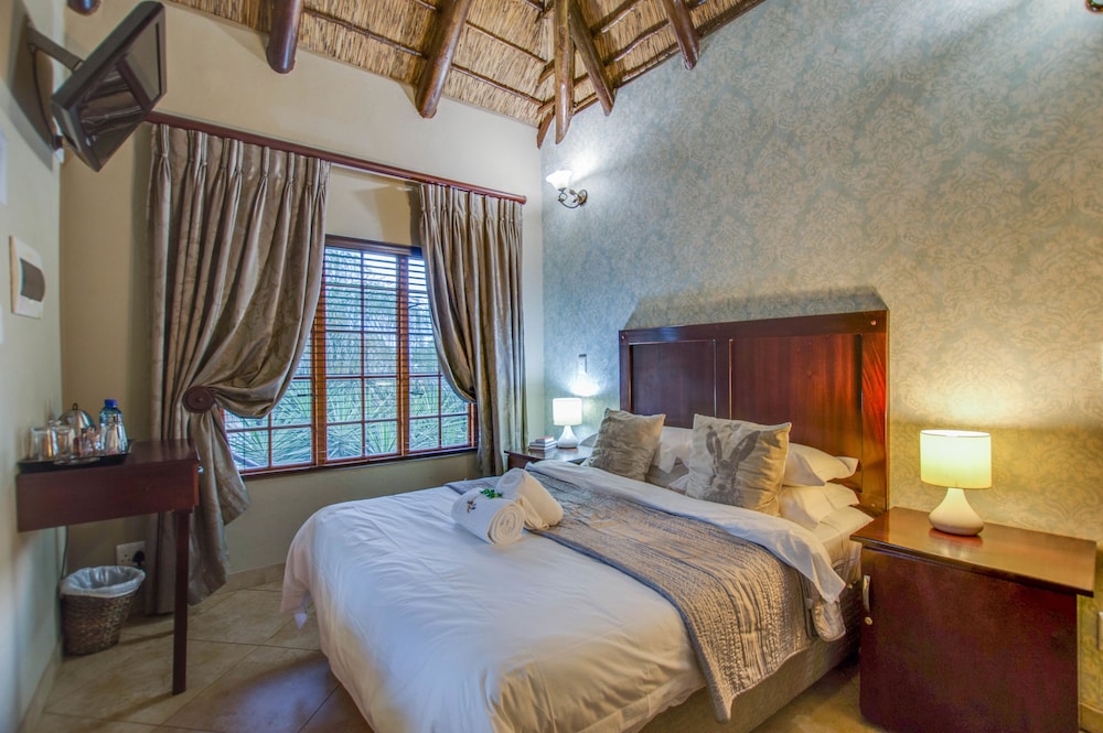 Double Room (Small 1) photo 1