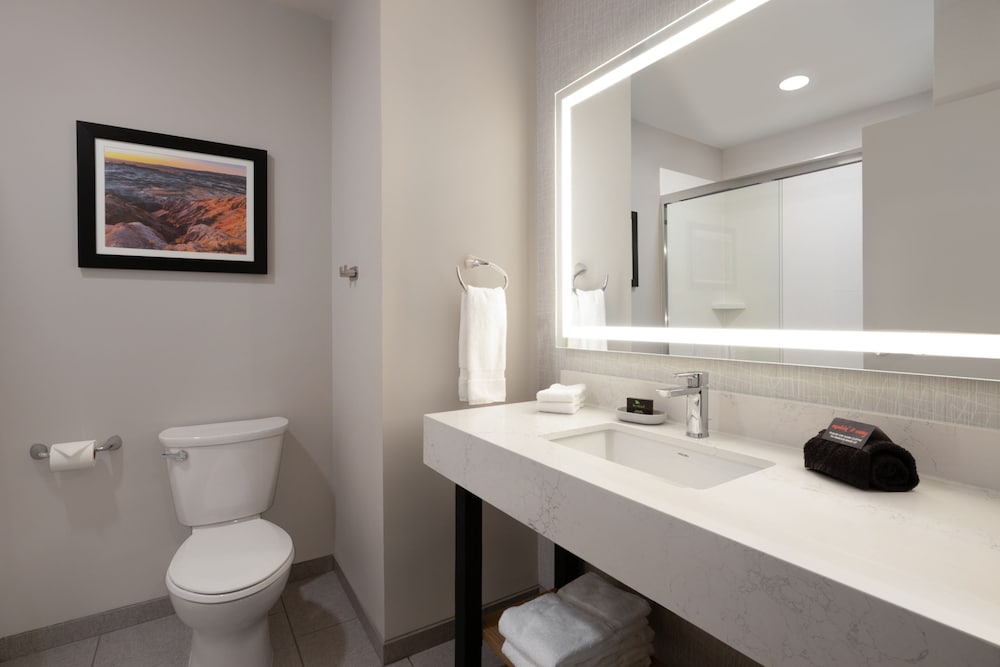 2 Queen Beds, Room