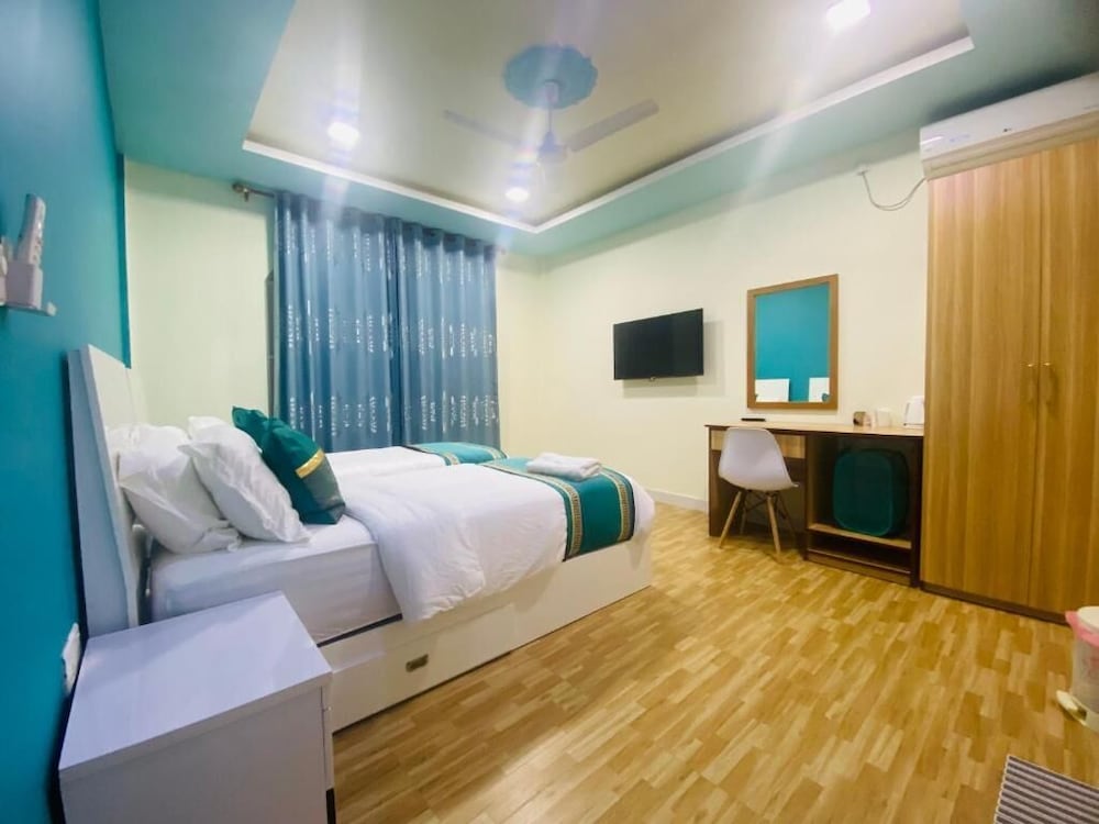 Comfort Double or Twin Room, City View