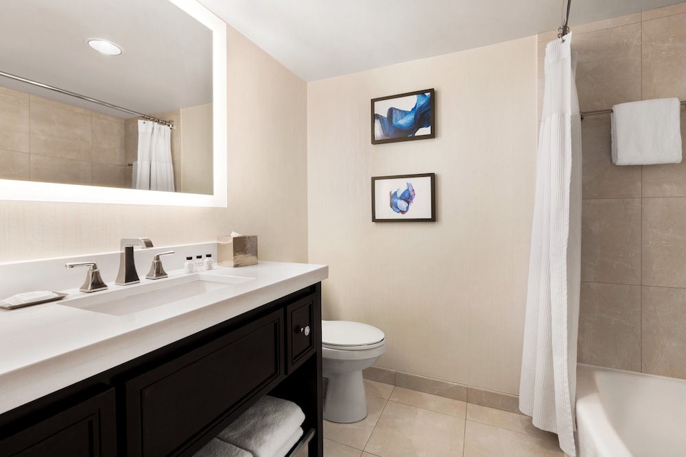 Standard Room, 2 Double Beds, Accessible (Mobility, Accessible Tub) - Photo 7