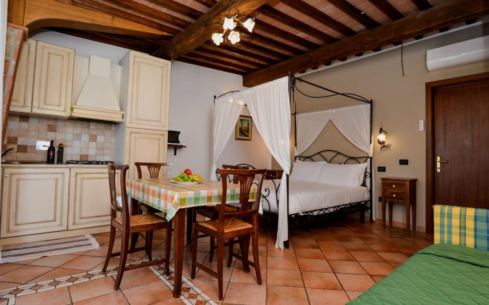 Standard Room - Photo 4