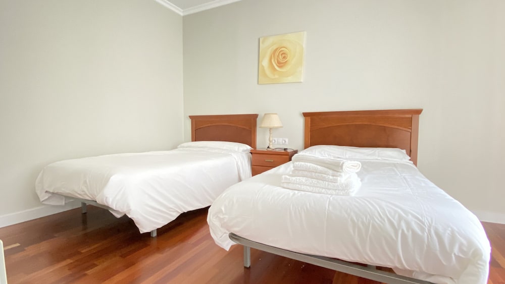 Apartment (203) photo 2