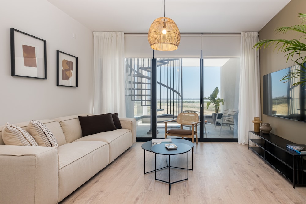 Superior Apartment photo 3