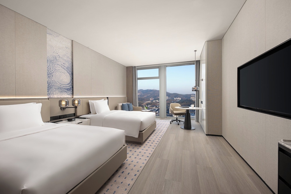 Standard Room, 2 Double Beds photo 1