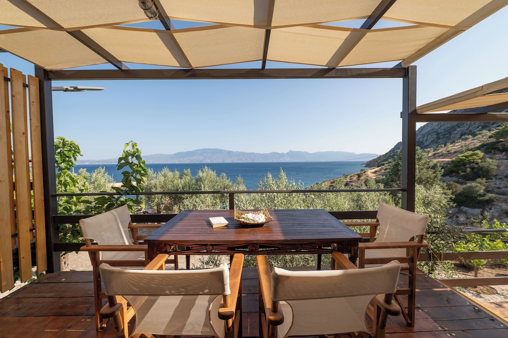 Family Apartment, 2 Bedrooms, Sea View photo 1
