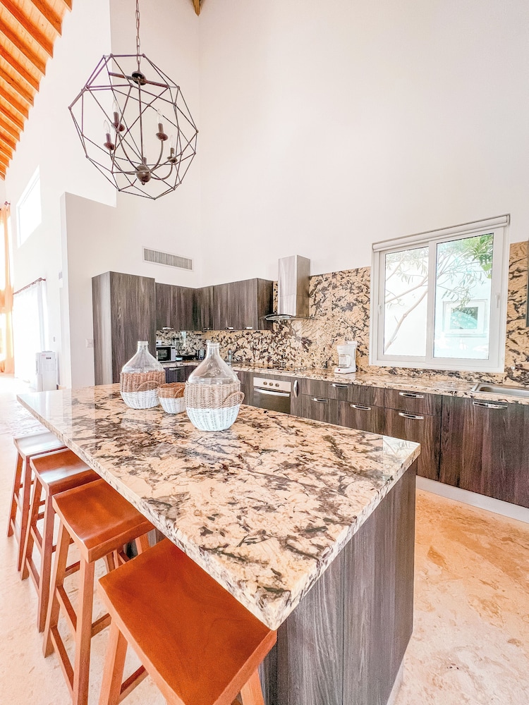 Exclusive Suite, 4 Bedrooms