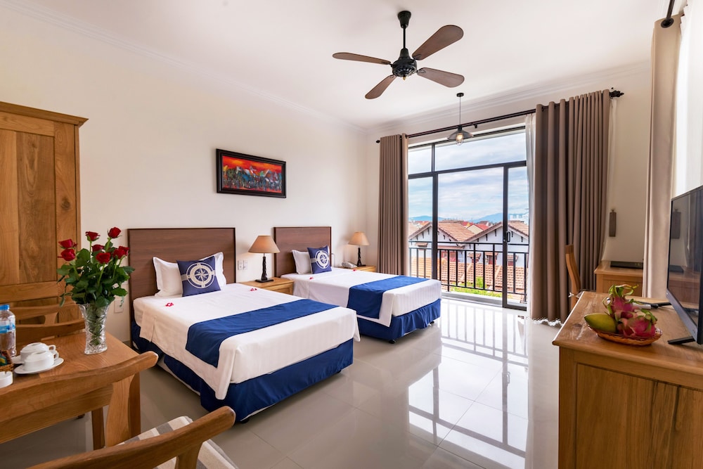 Superior Double or Twin Room, Garden View
