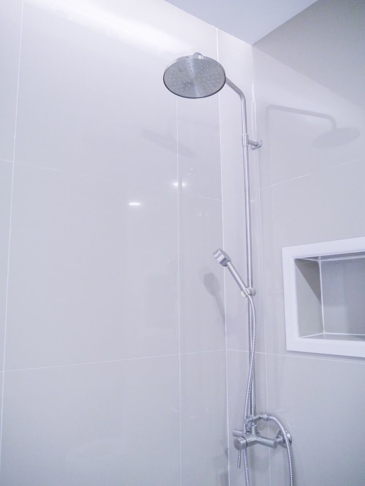 Standard Double Room - Photo 12