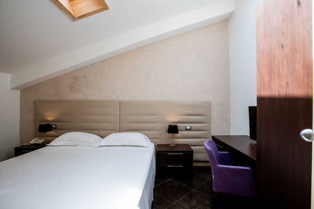 Classic Room - Photo 3