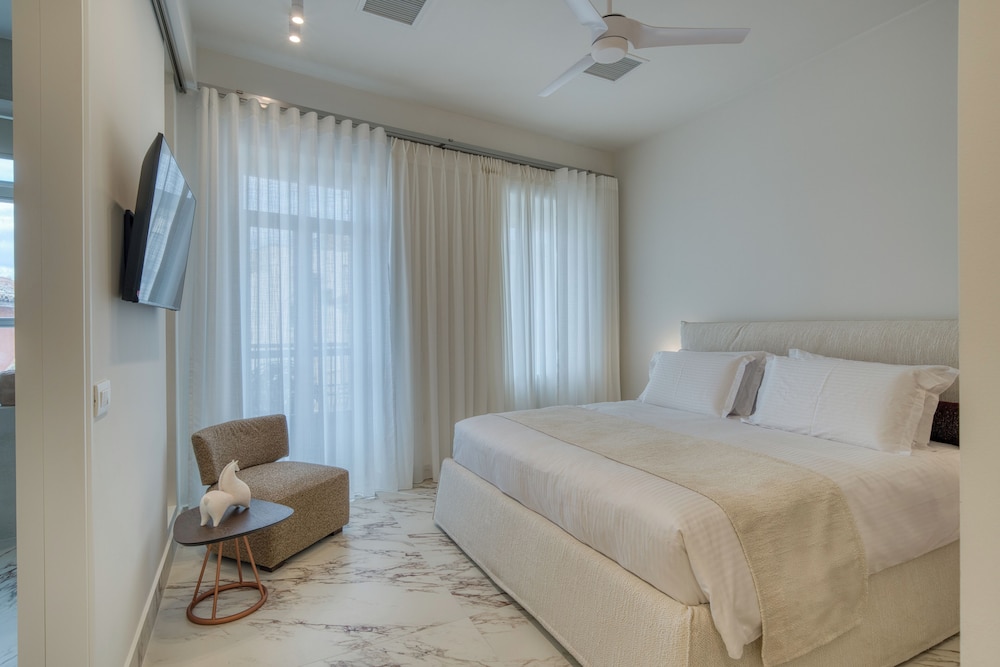 Family Suite, City View