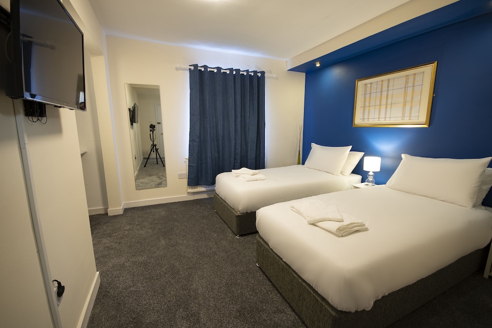 Basic Twin Room photo 3