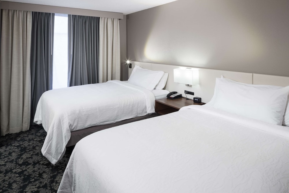 Room, 2 Queen Beds, Accessible - Photo 2