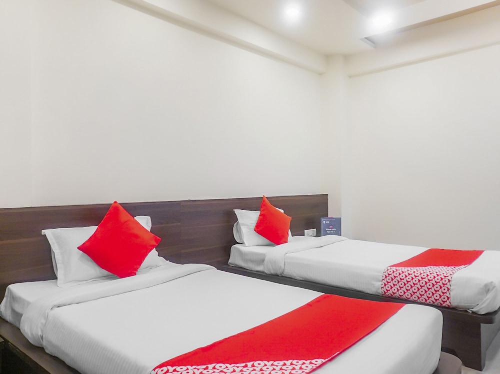 Standard Double or Twin Room, 1 Double Bed, Smoking photo 3
