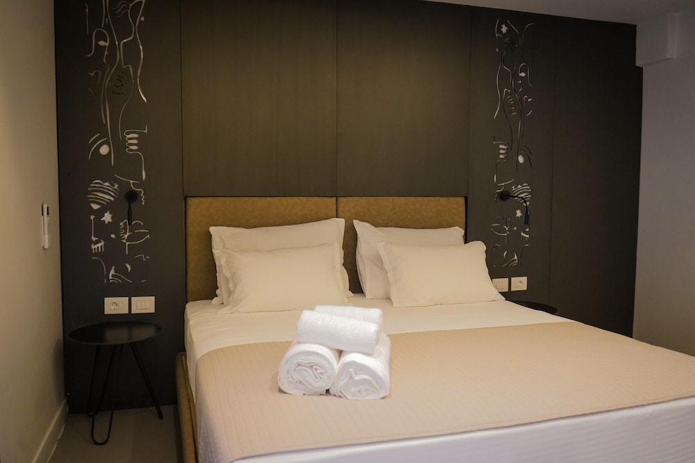 Comfort Quadruple Room, 2 Double Beds photo 1