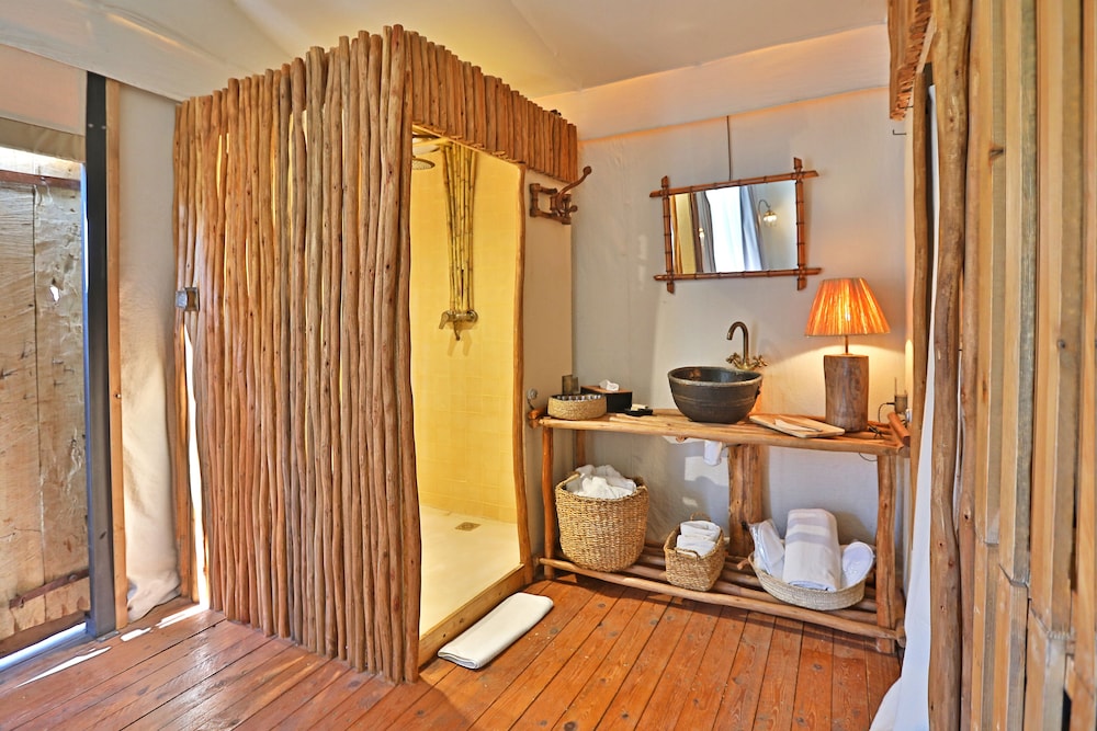 Lodge - Photo 9