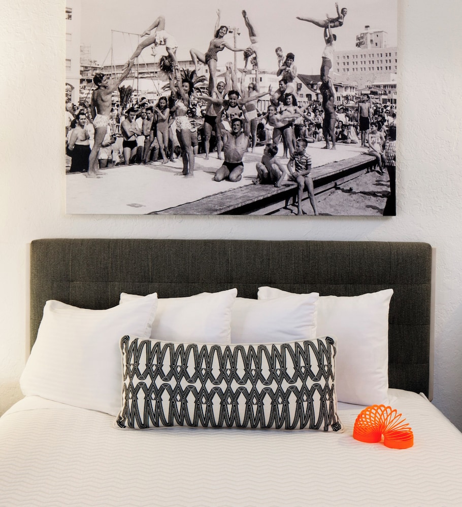 Standard Room, Accessible, City View