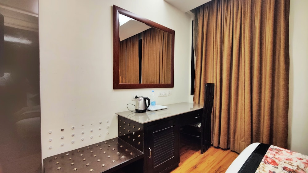 Grand Room - Photo 5