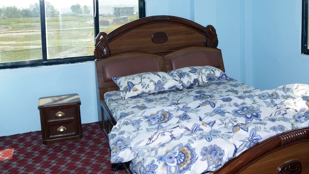 Standard Room, 1 Queen Bed photo 1