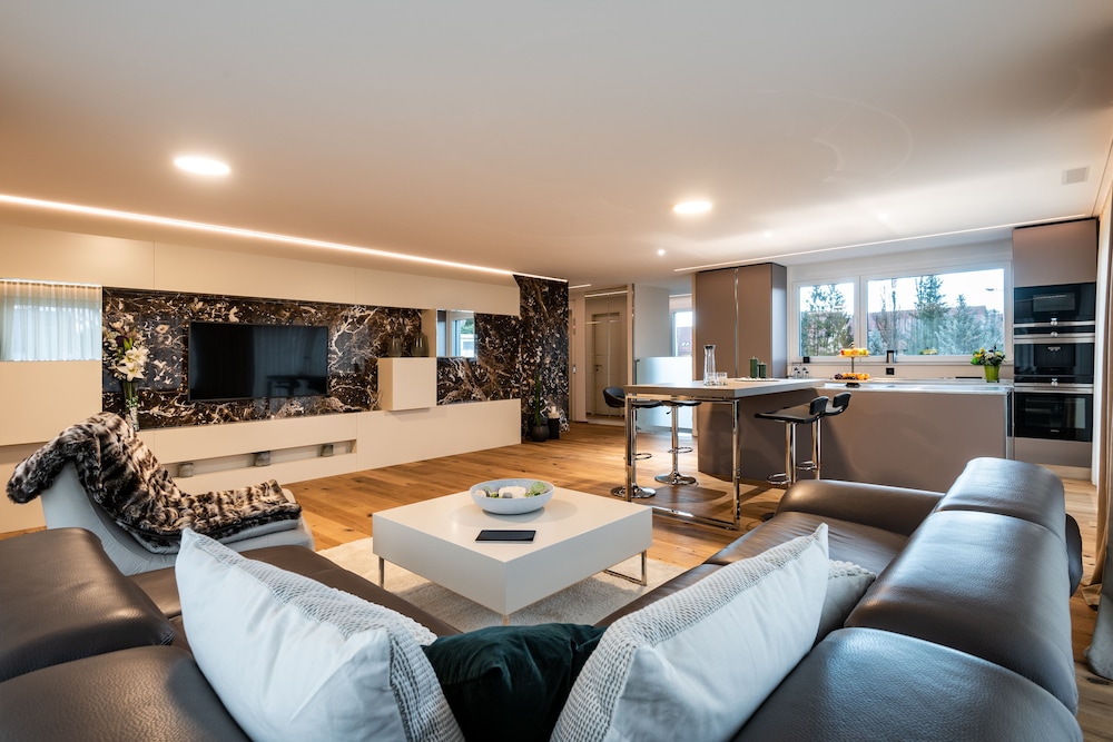 Suite (Penthouse)