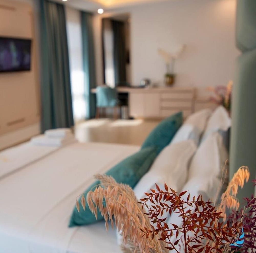 Junior Quadruple Room