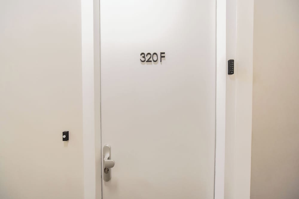 Apartment photo 3