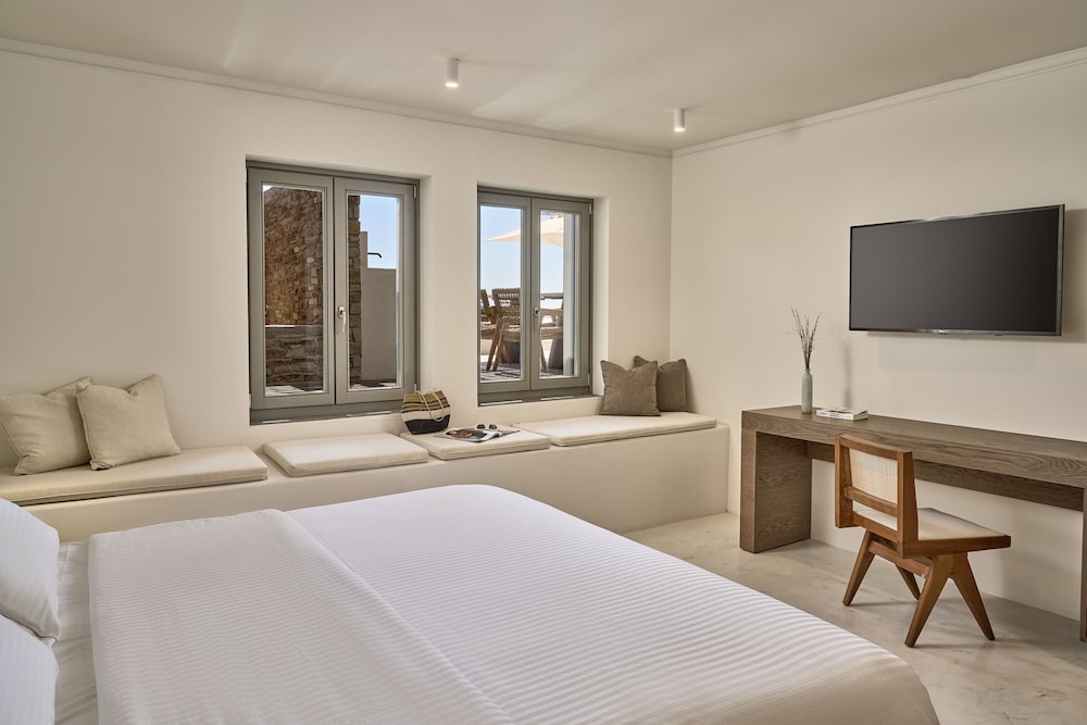Grand Suite, 3 Bedrooms, Private Pool - Photo 26