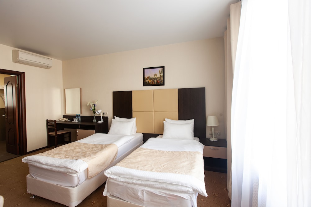 Standard Twin Room photo 1