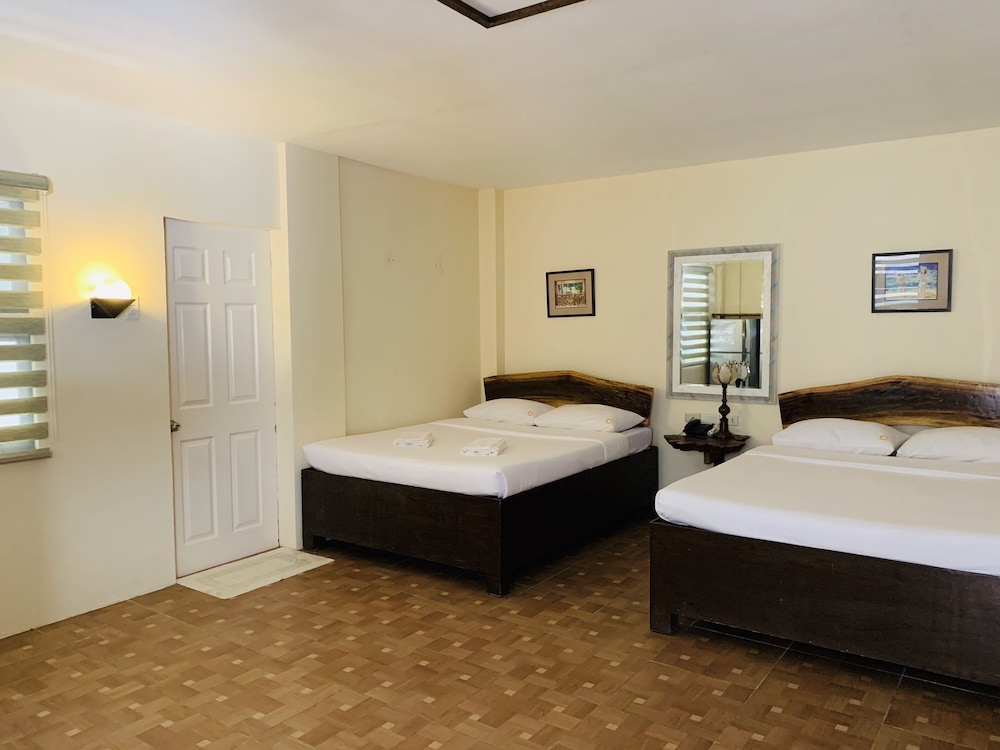 Ground Floor Room for 10 Pax photo 2